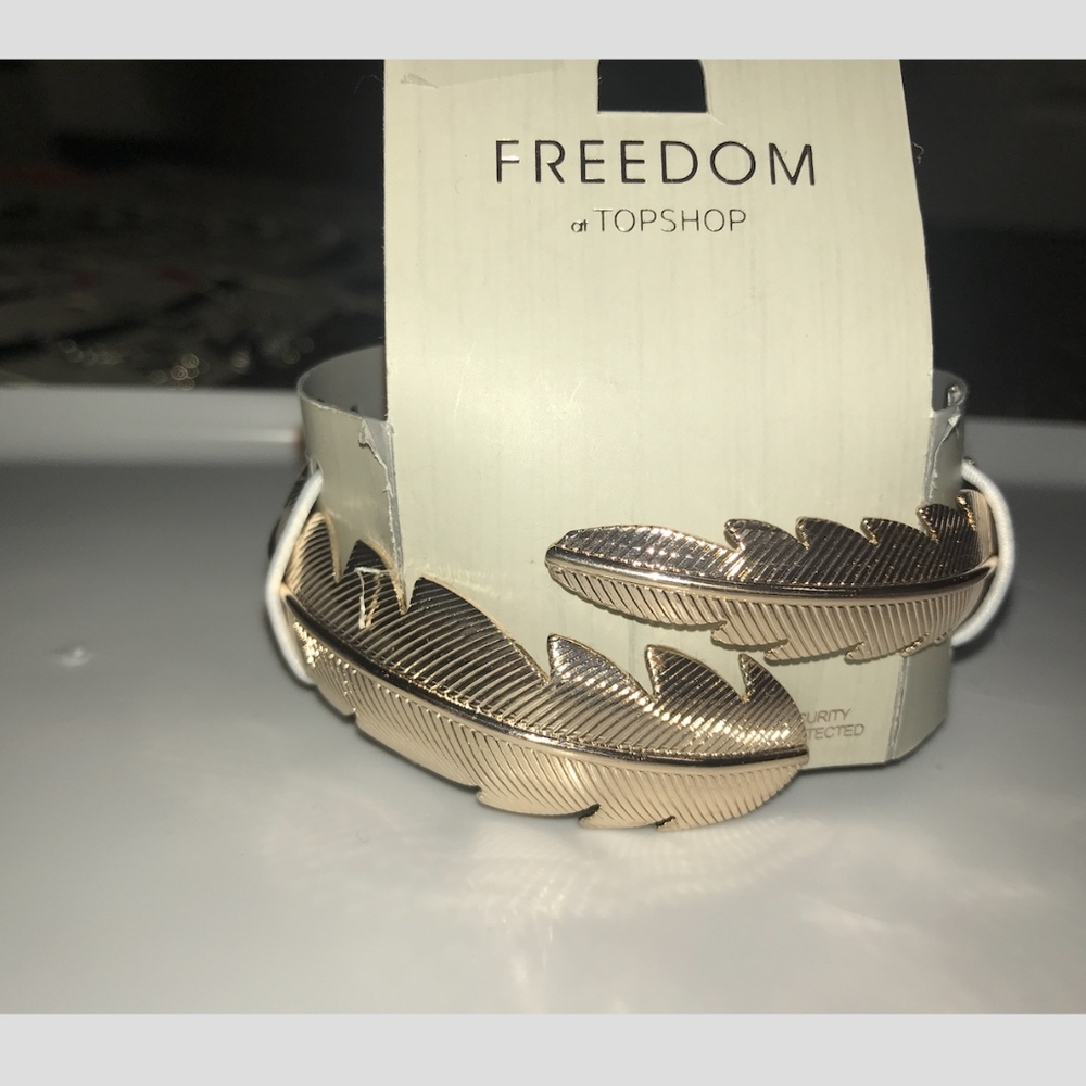 Bronze Feather Arm Cuff